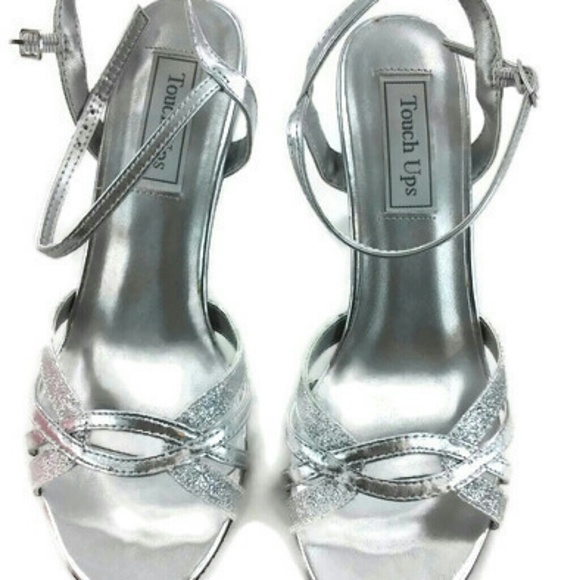 Touch Ups Womens Taryn Silver Sandals Size 8 - Picture 4 of 6